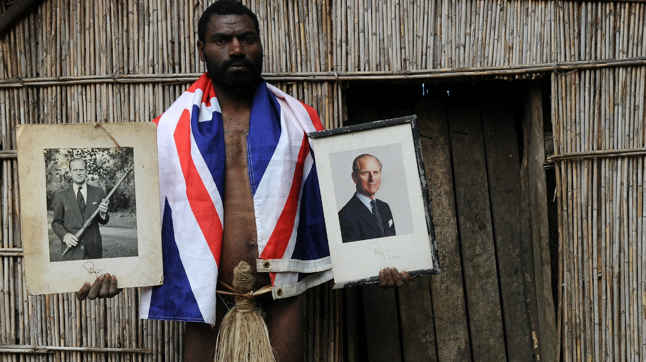 Príncipe Felipe: La tribu de Vanuatu que llora la muerte de su “dios”