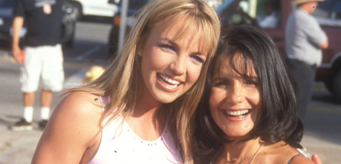 Madre de Britney Spears pide por su salud mental
