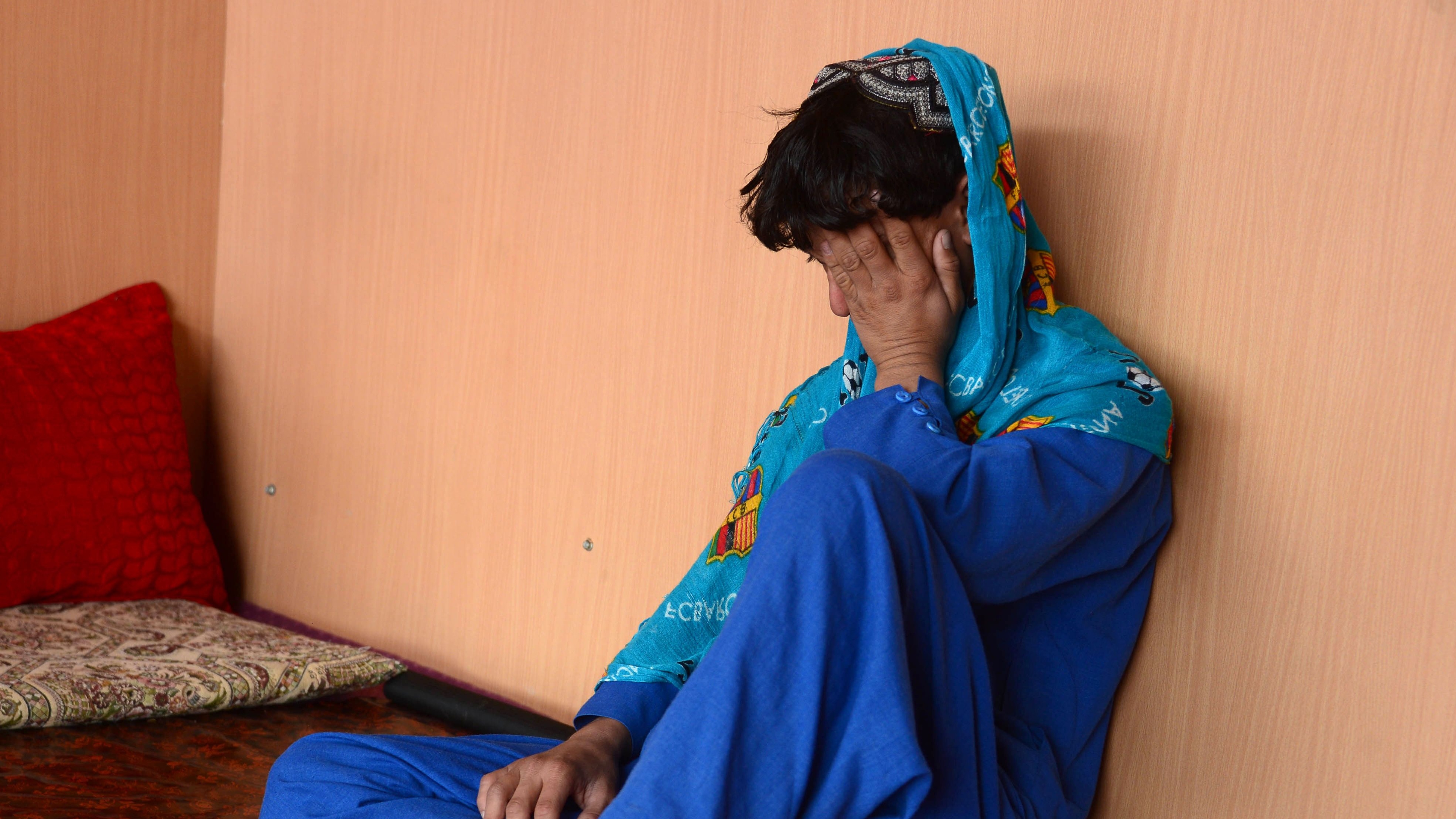 Bacha Bazi: la pesadilla más cruel de los niños afganos
