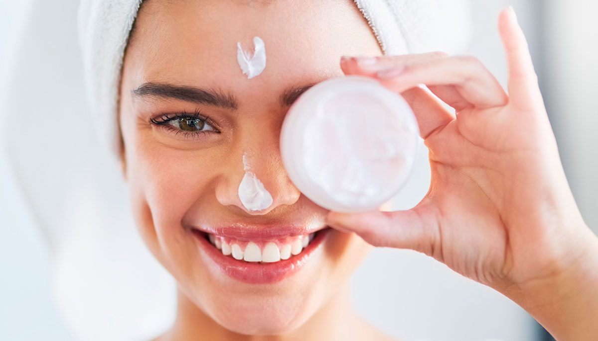 Los beneficios de añadir la vitamina B5 a tu rutina de skin care