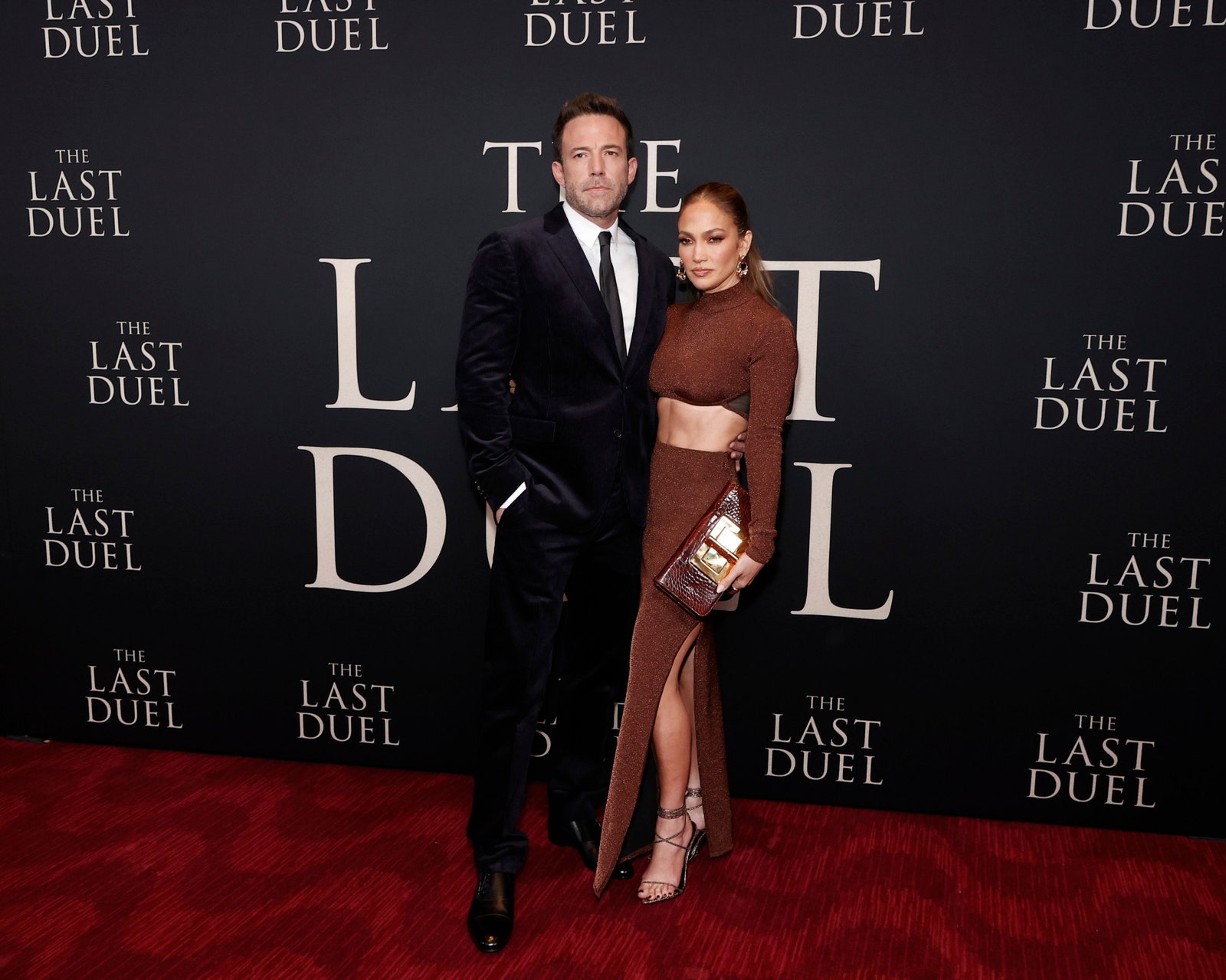 La pareja del año reaparece: Jennifer Lopez acompaña a Ben Affleck en el estreno de “The Last Duel”