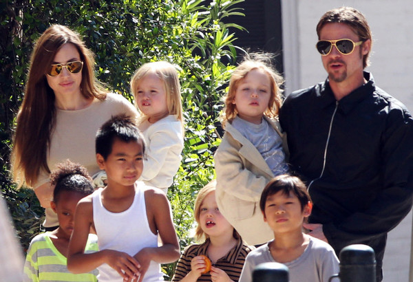 Brad Pitt busca reparar la relación con sus hijos