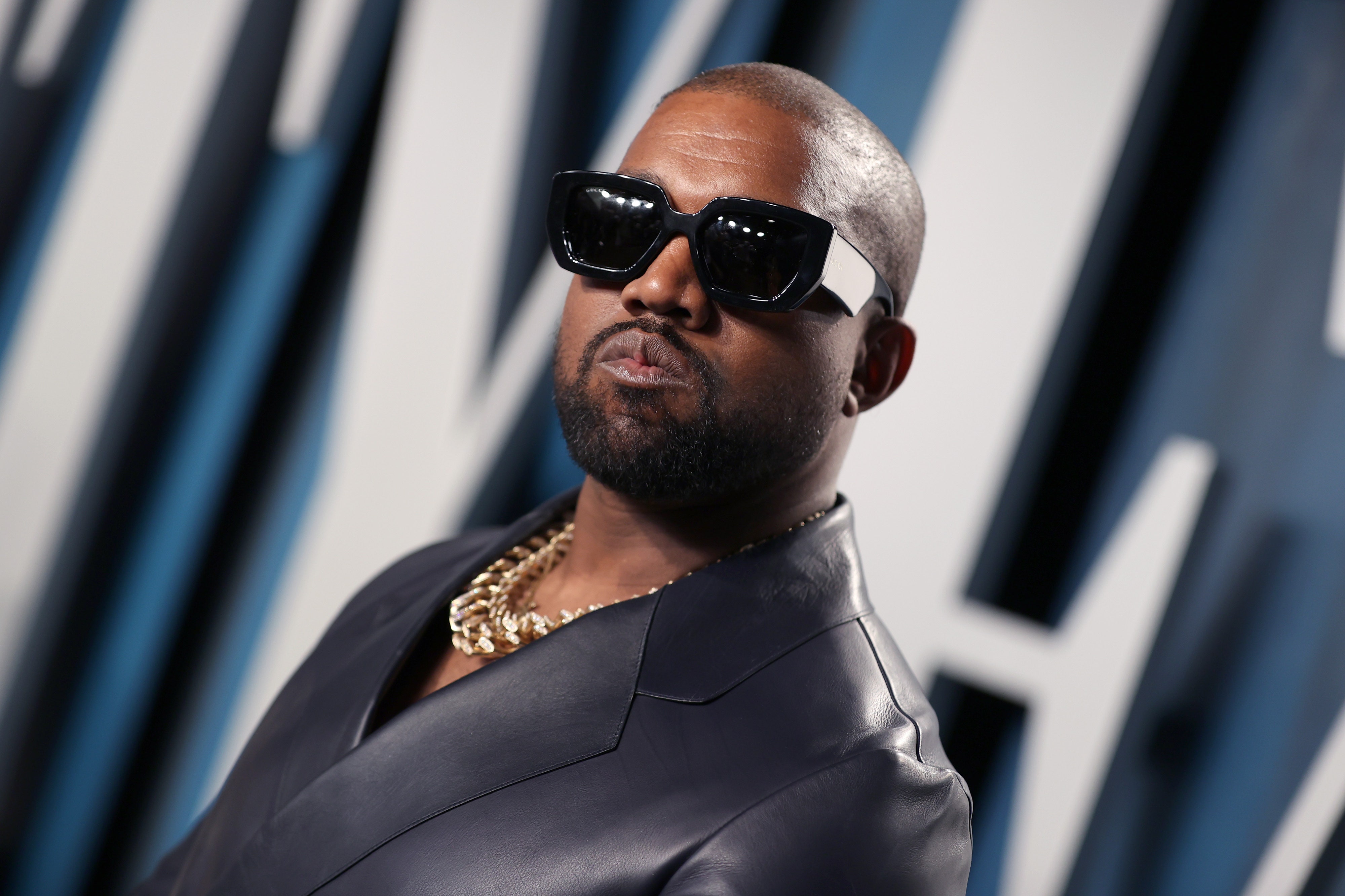 Kanye West quedó en el pasado: ahora su nombre oficial es “Ye”