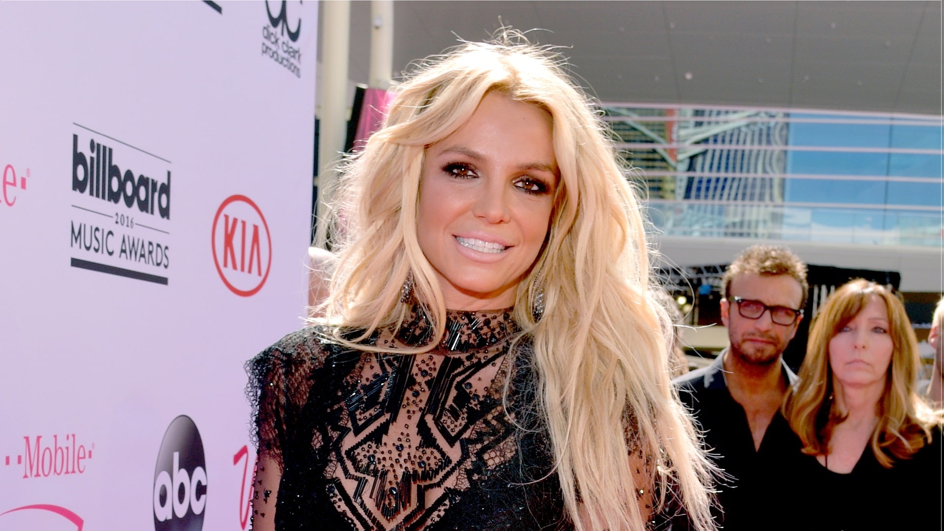 Britney Spears es libre: jueza ordena fin de la tutela después de 13 años