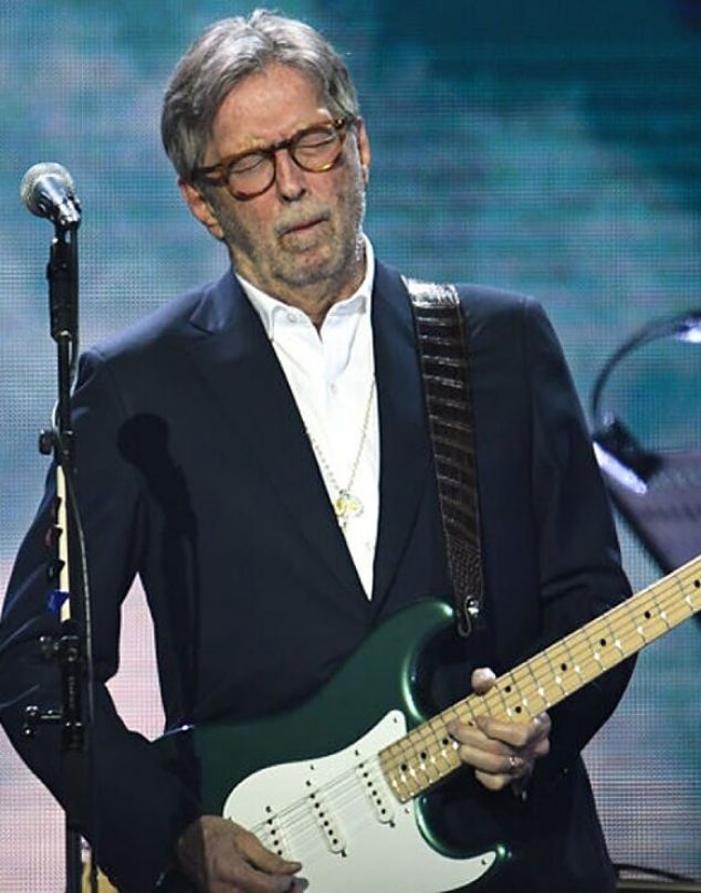 Antivacunas, racista y alejado de sus amigos: el presente de Eric Clapton