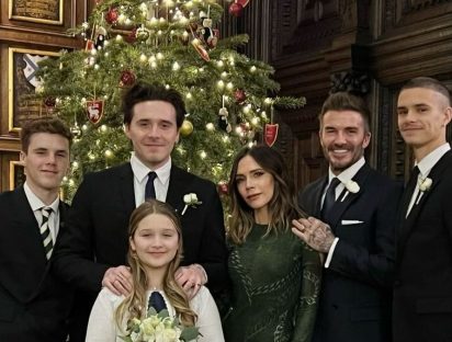 La foto navideña de los Beckham como una familia real