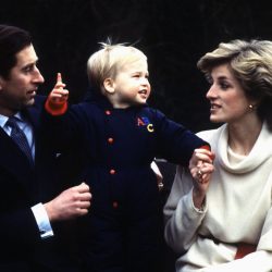 El adorable video de los primeros pasos del Principe William junto a Carlos y Diana