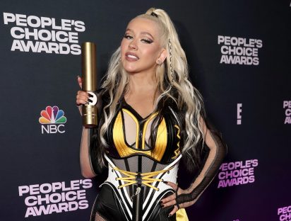 Christina Aguilera recrea uno de sus looks más icónicos de los 2000