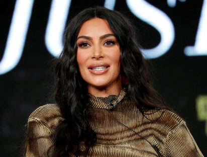 Kim Kardashian borra imagen en Instagram luego que la acusaran de haberla retocado