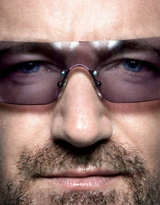Bono reconoce que se avergüenza de las canciones de U2, no soporta su voz y que no le gusta el nombre de la banda