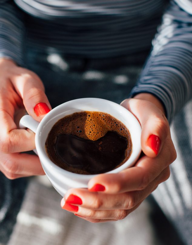 Evita la inflamación: Lo que no debes ponerle a tu café