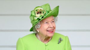 La reina Isabel lanza su propio ketchup con ingredientes de Sandringham