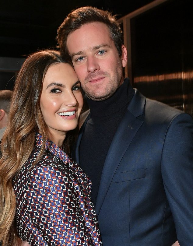 Tras larga rehabilitación, Armie Hammer y su esposa retoman su relación