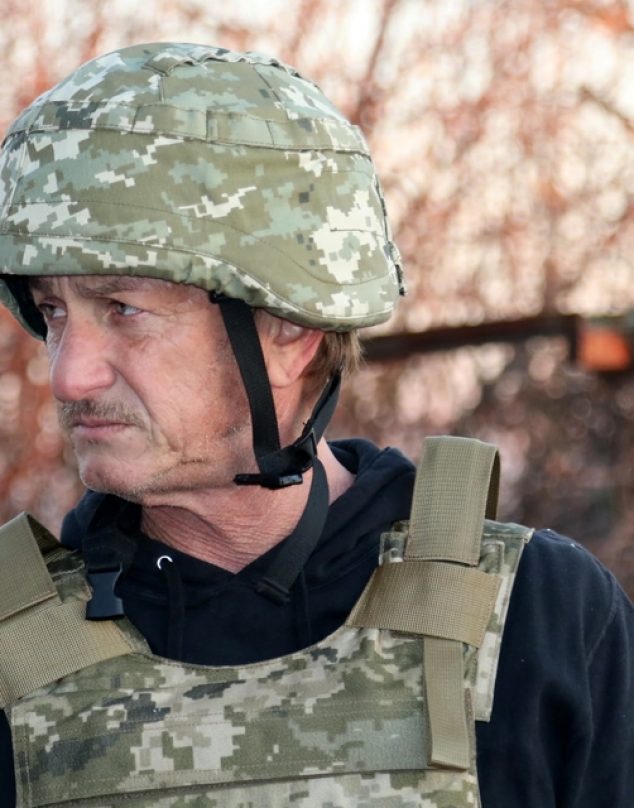 Sean Penn rueda un documental en Ucrania: “Ha venido a contarle al mundo la verdad”