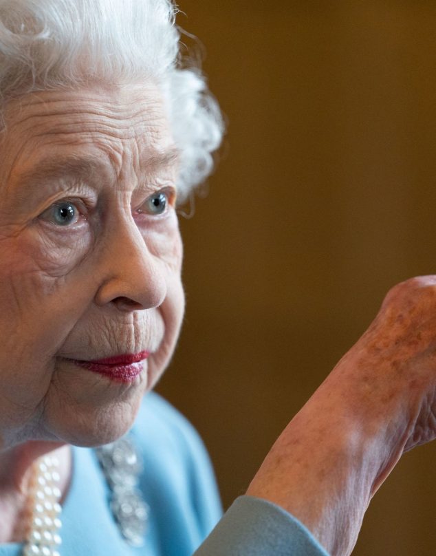 Isabel II se queda a vivir en el castillo de Windsor
