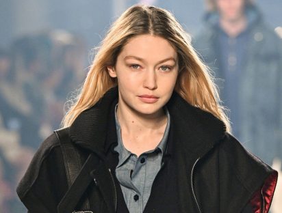 Gigi Hadid impacta en pasarela de Ralph Lauren con nuevo look