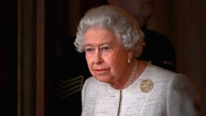 La reina Isabel hace una generosa donación para ayudar a los ucranianos