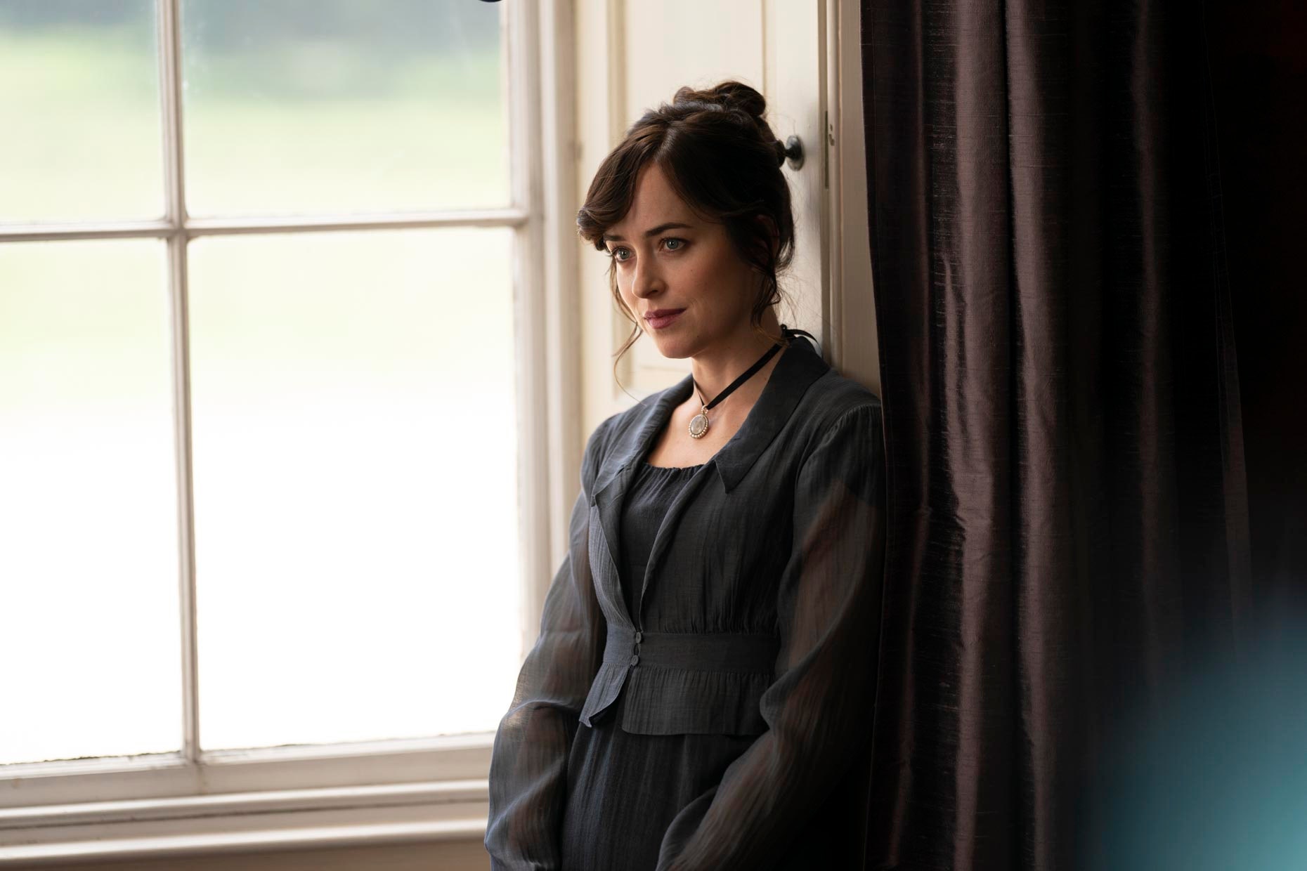 Dakota Johnson estrenará en Netflix una nueva adaptación de un clásico de Jane Austen