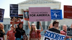 Tras 49 años, el Supremo de Estados Unidos elimina el derecho al aborto