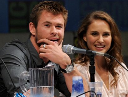 Chris Hemsworth tuvo que dejar de comer carne para besar a Natalie Portman en “Thor”