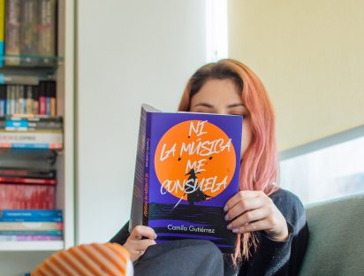 Camila Gutiérrez, autora de “Joven y Alocada”, vuelve con nueva novela