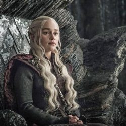 Emilia Clarke cuenta nuevos detalles de los aneurismas que sufrió durante Juego de Tronos
