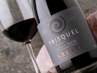 Viña Aresti lanza nuevo Pinot Noir en su línea Trisquel Series