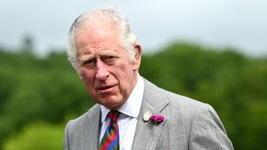 El príncipe Carlos recibió millonaria donación de la familia de Osama bin Laden