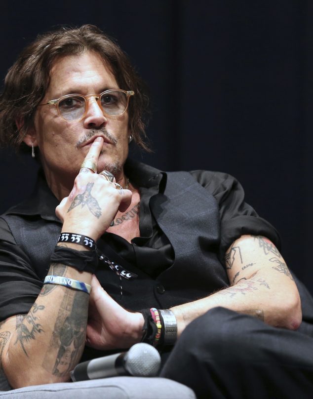Johnny Depp volverá a dirigir una película después de 25 años