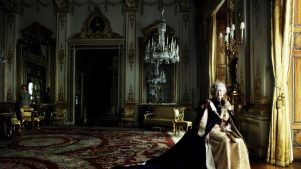 La célebre fotógrafa Annie Leibovitz cuenta cómo fue retratar en exclusiva a Isabel II y a la familia real