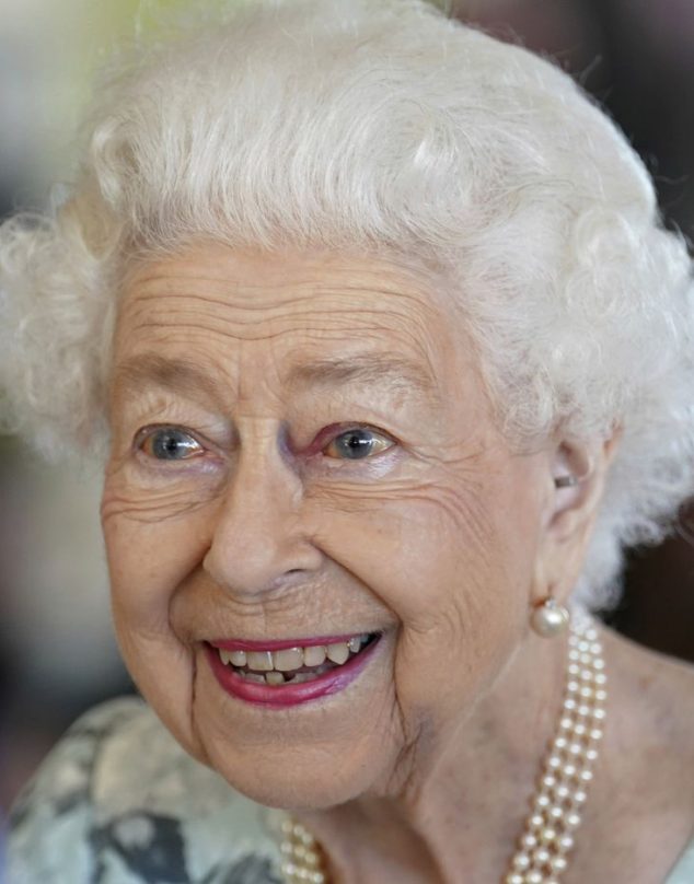 ¿De qué murió la reina Isabel II? Revelan su certificado de defunción