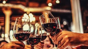 “Carmenère Al Mundo”: Especialistas nacionales e internacionales elegirán el mejor vino de Chile