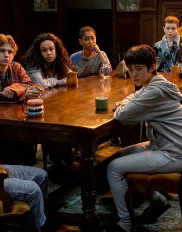 “The Midnight Club” en Netflix: la serie de terror adolescente en los 90’s