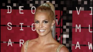 Britney Spears asegura que su papá intentó matarla