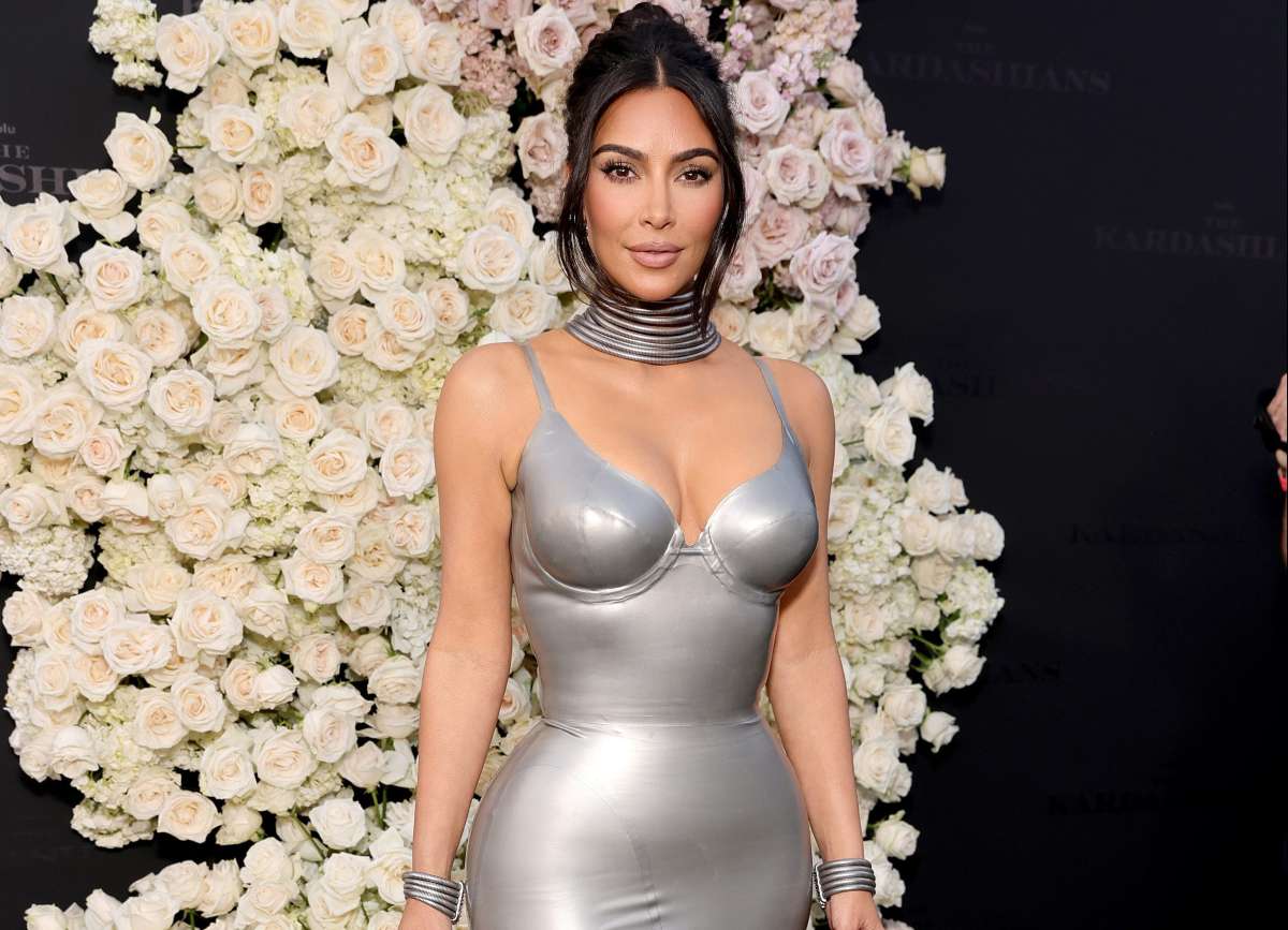 Kim Kardashian toma partido sobre los polémicos dichos antisemitas de Kanye West
