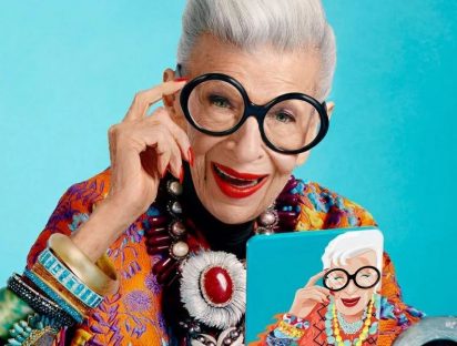 Iris Apfel lanza su línea de maquillaje a los 101 años