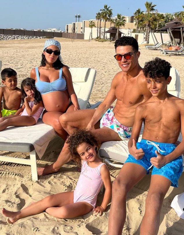 Alana: La coqueta hija de Cristiano Ronaldo que es igual a él