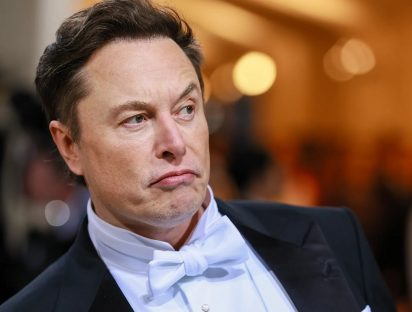 Twitter en caos: Elon Musk despide a 7 mil empleados y ellos lo demandan