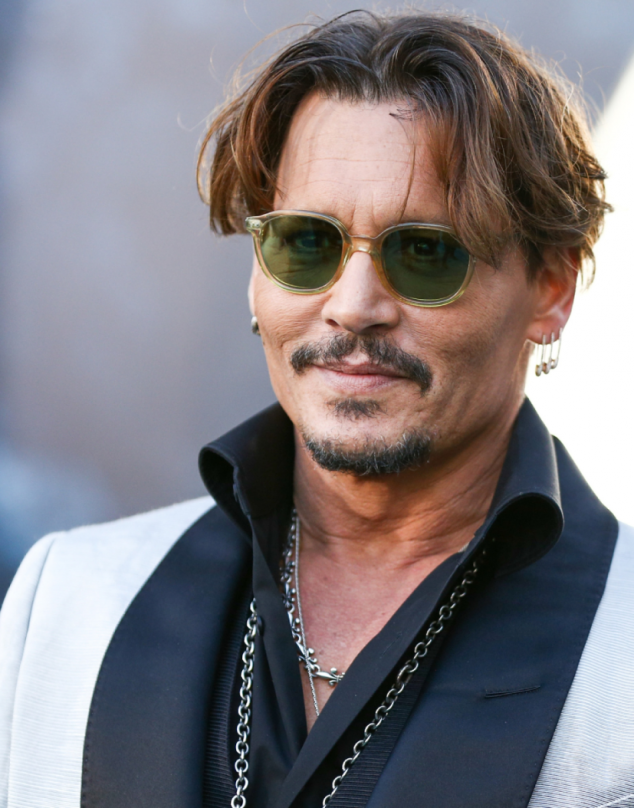 Soltero otra vez y sigue el juicio contra Amber: Así está la vida de Johnny Depp