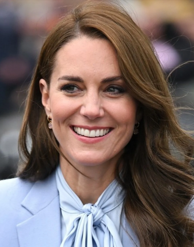 Kate Middleton conquista a Jordania con sus 2 looks para la boda real
