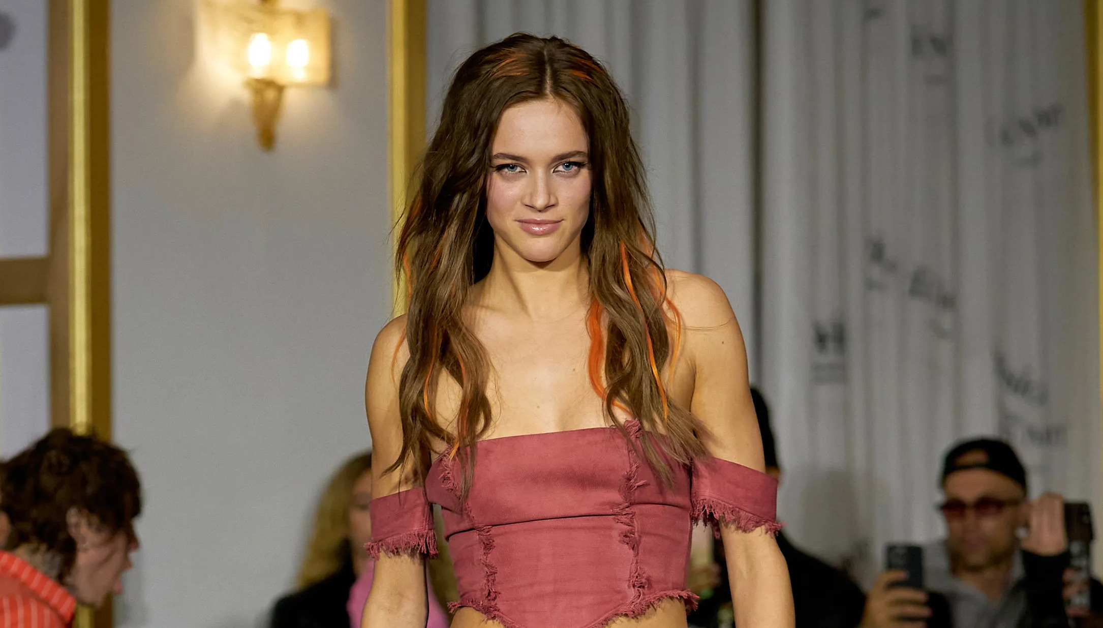 El look de mantel es el más viral de la Semana de la Moda en Copenhague