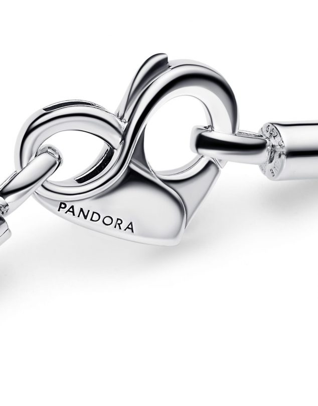 Con Pandora atesora tu única y gran historia de amor