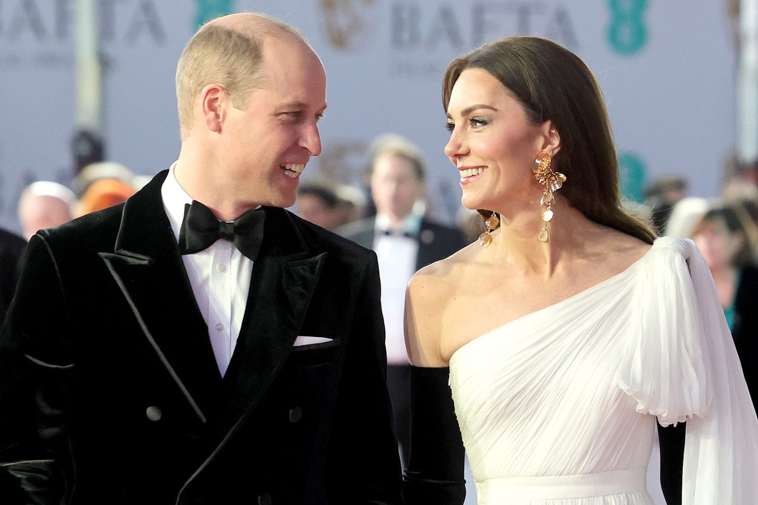 El gracioso video viral de Kate Middleton y el príncipe William en los BAFTA 2023