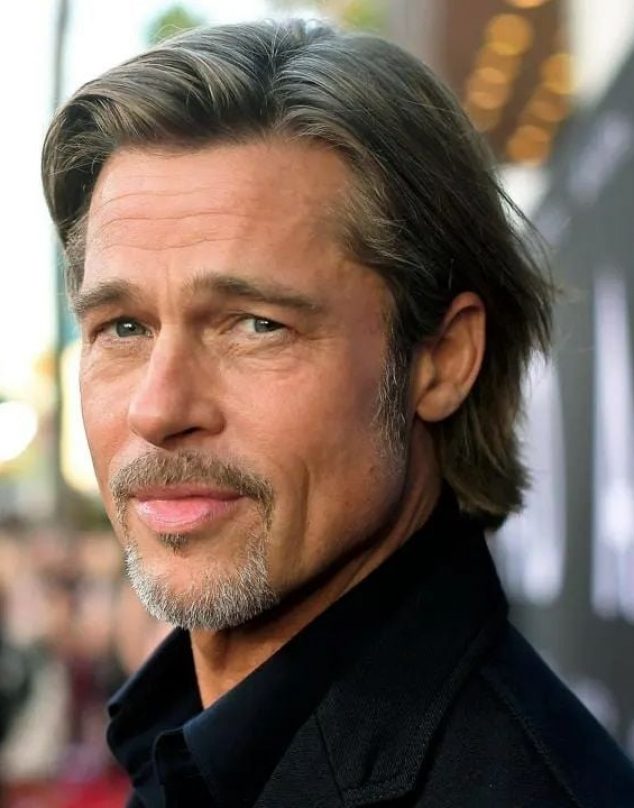 Brad Pitt sigue marcando su propio estilo con este look