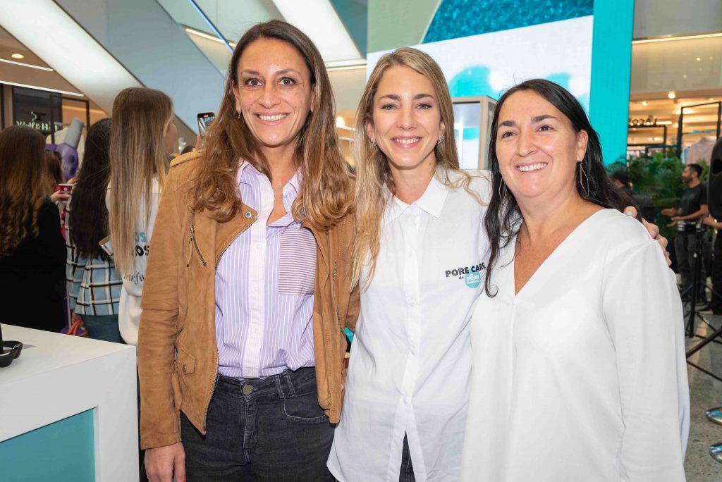 Johanna Ananias, María Ignacia Valdiviedo y Trinidad Correa