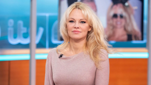 Después de “Pam & Tommy”, Pamela Anderson cuenta su verdad en un libro inédito