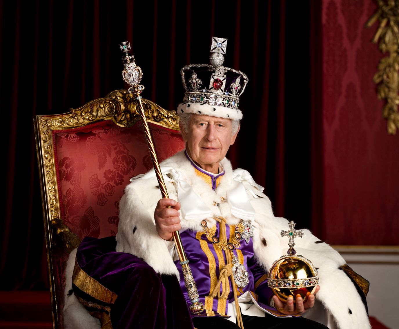 Marcas de lujo serán reevaluadas como proveedores del rey Carlos III