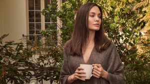 Angelina Jolie lanza su propia marca de moda circular