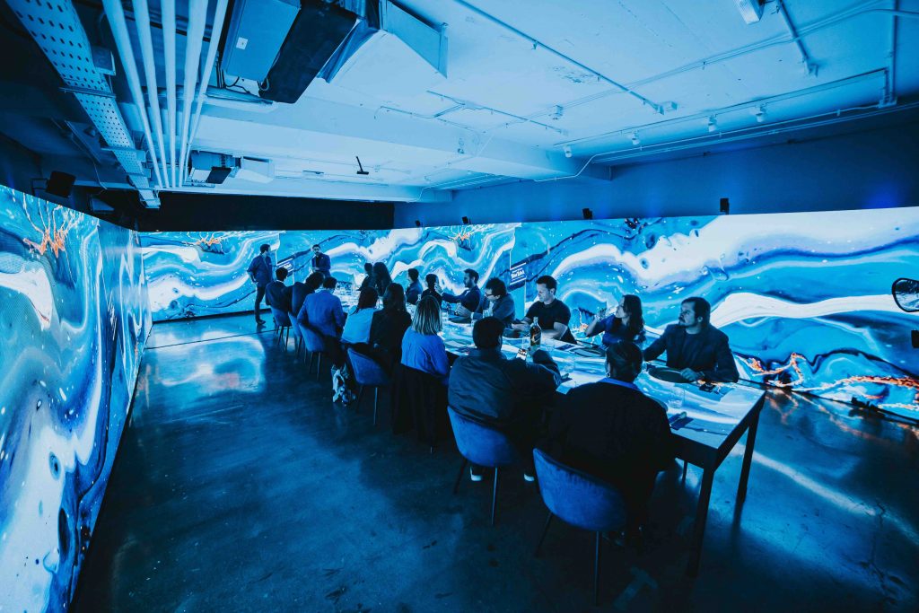 Experiencia Blue Room.