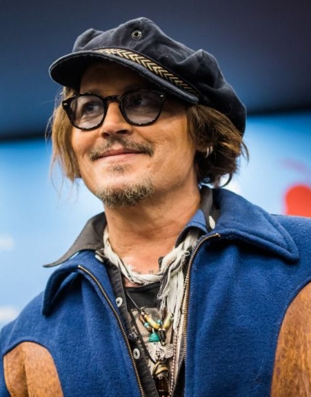 Johnny Depp volverá a dirigir una película y lo hará con un emblemático actor